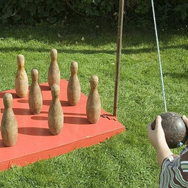 Giant Pub Skittles Hire - Games2Hire